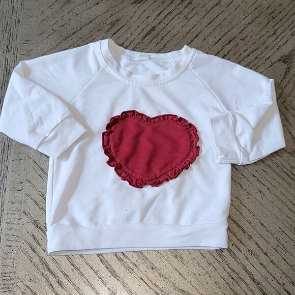 Other - 18-24 month girls heart sweater. 🤍